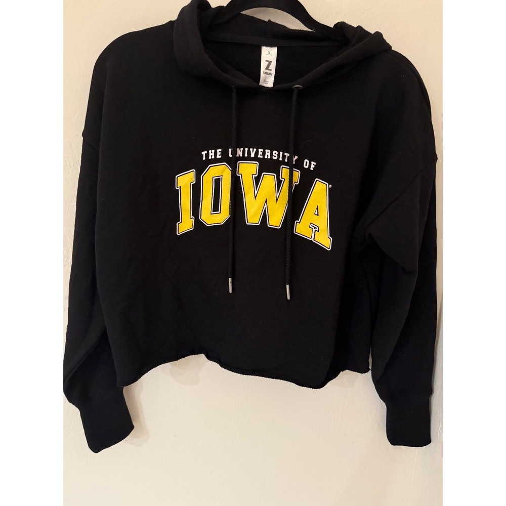 Iowa Hawkeyes ZooZatz Women's Cropped Pullover Hoodie -Size Small- NWT